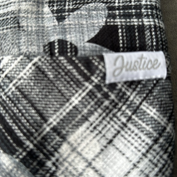 Girls plaid shirt. Size XL - Picture 4 of 4